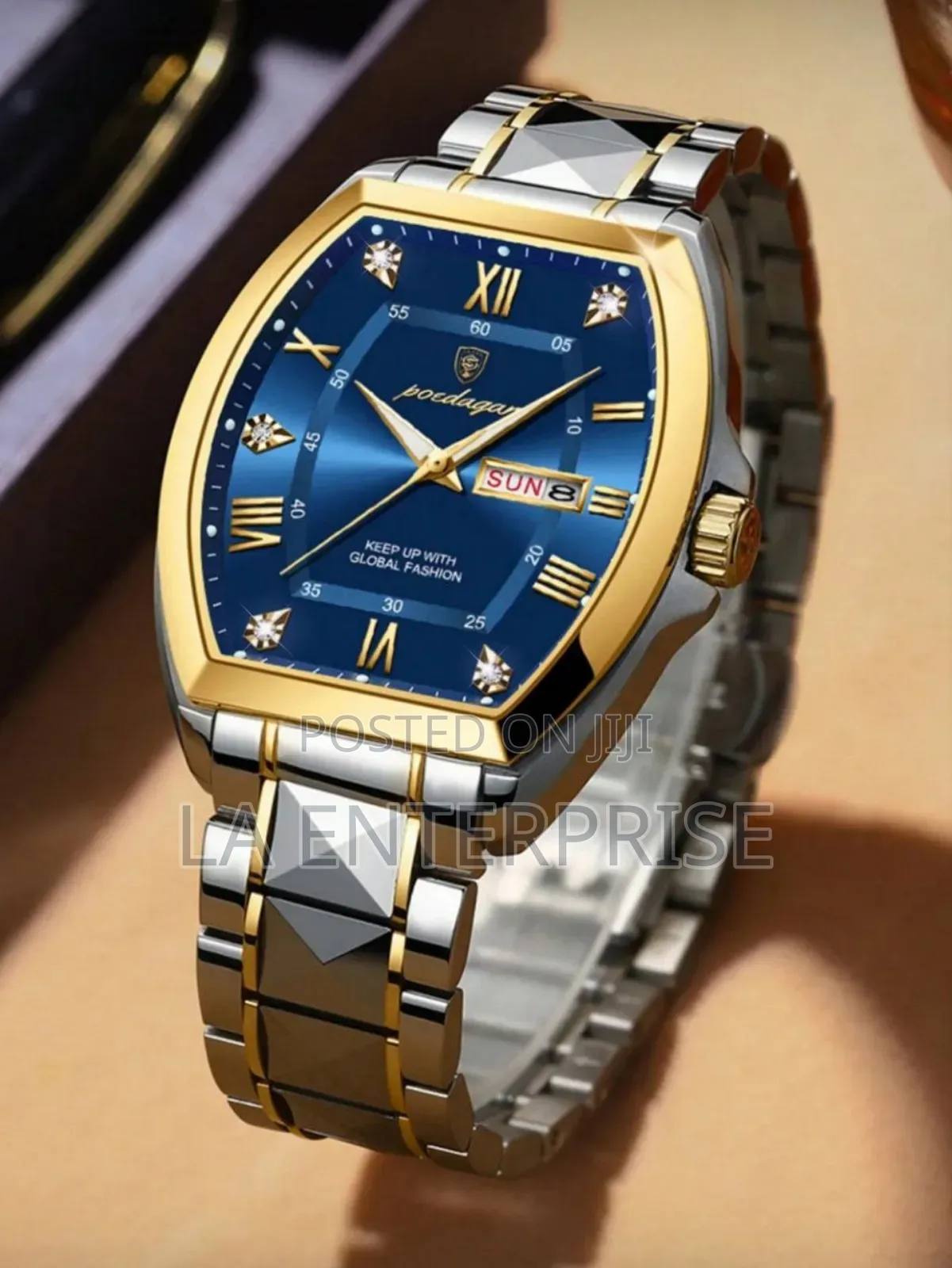 Poedagar Silver-Golden Strip Watch