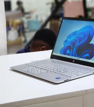 New Laptop HP Stream Notebook 16GB Intel Core I7 SSD 512GB