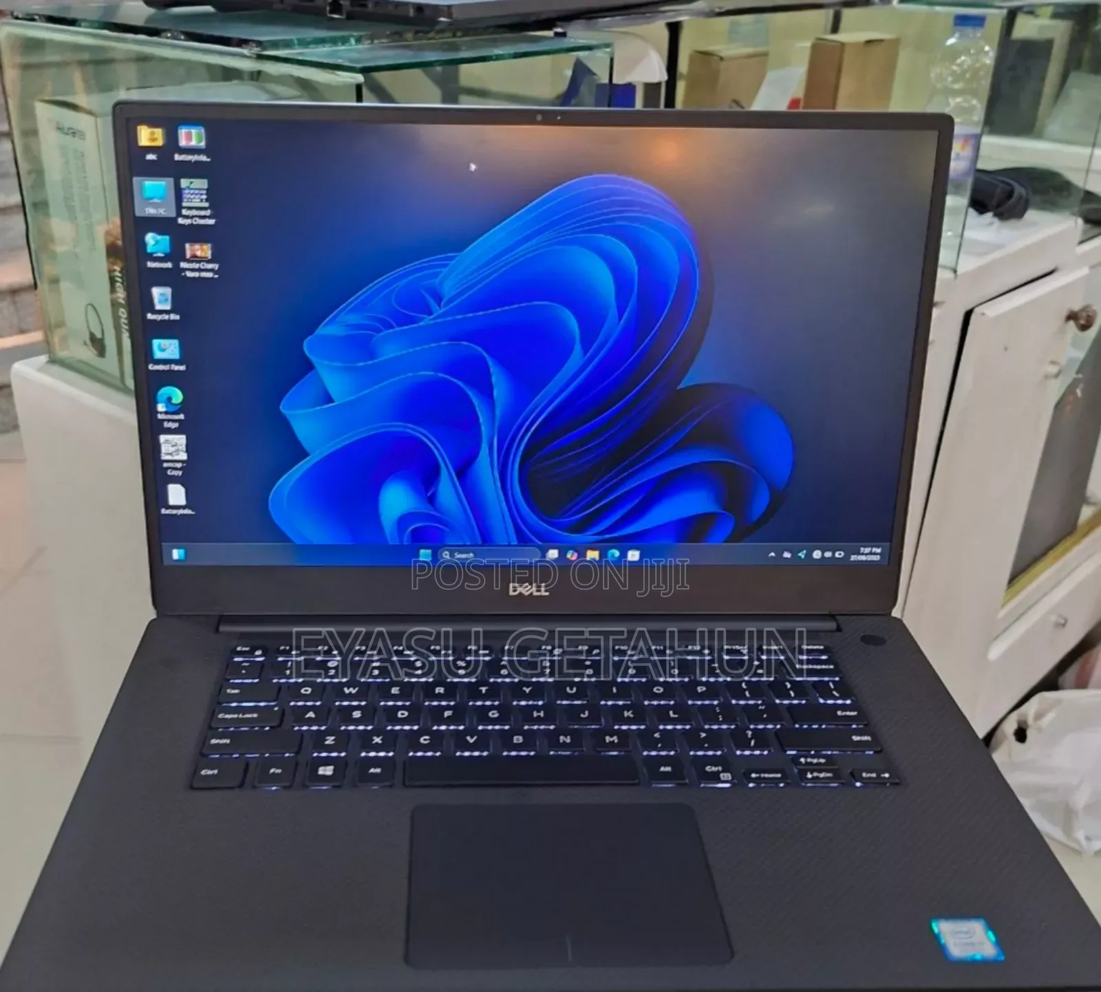 New Laptop Dell XPS 15 16GB Intel Core I7 SSD 512GB