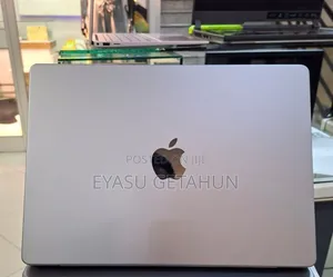 New Laptop Apple MacBook Pro M1 16GB Intel Core I7 SSD 1T