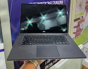 New Laptop Dell Precision 5540 16GB Intel Core I7 SSD 512GB