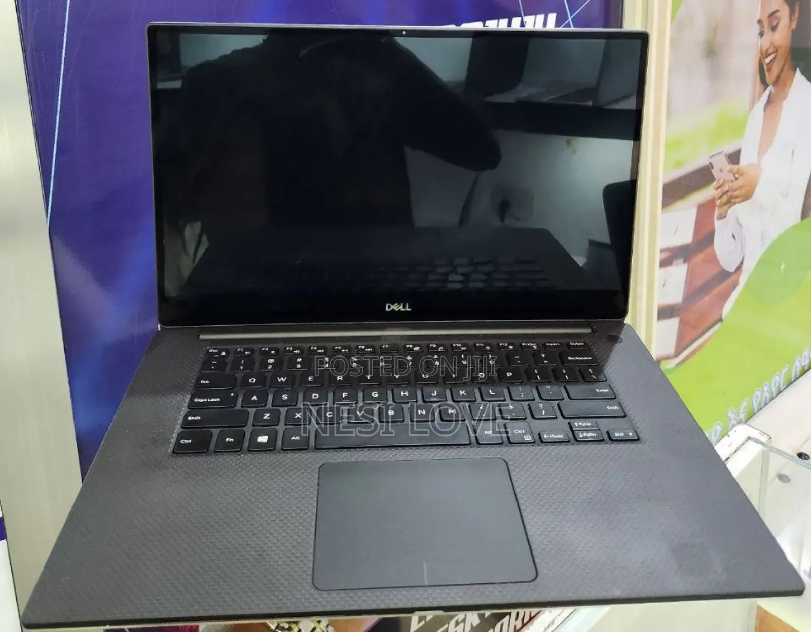 New Laptop Dell Precision 5540 16GB Intel Core I7 SSD 512GB