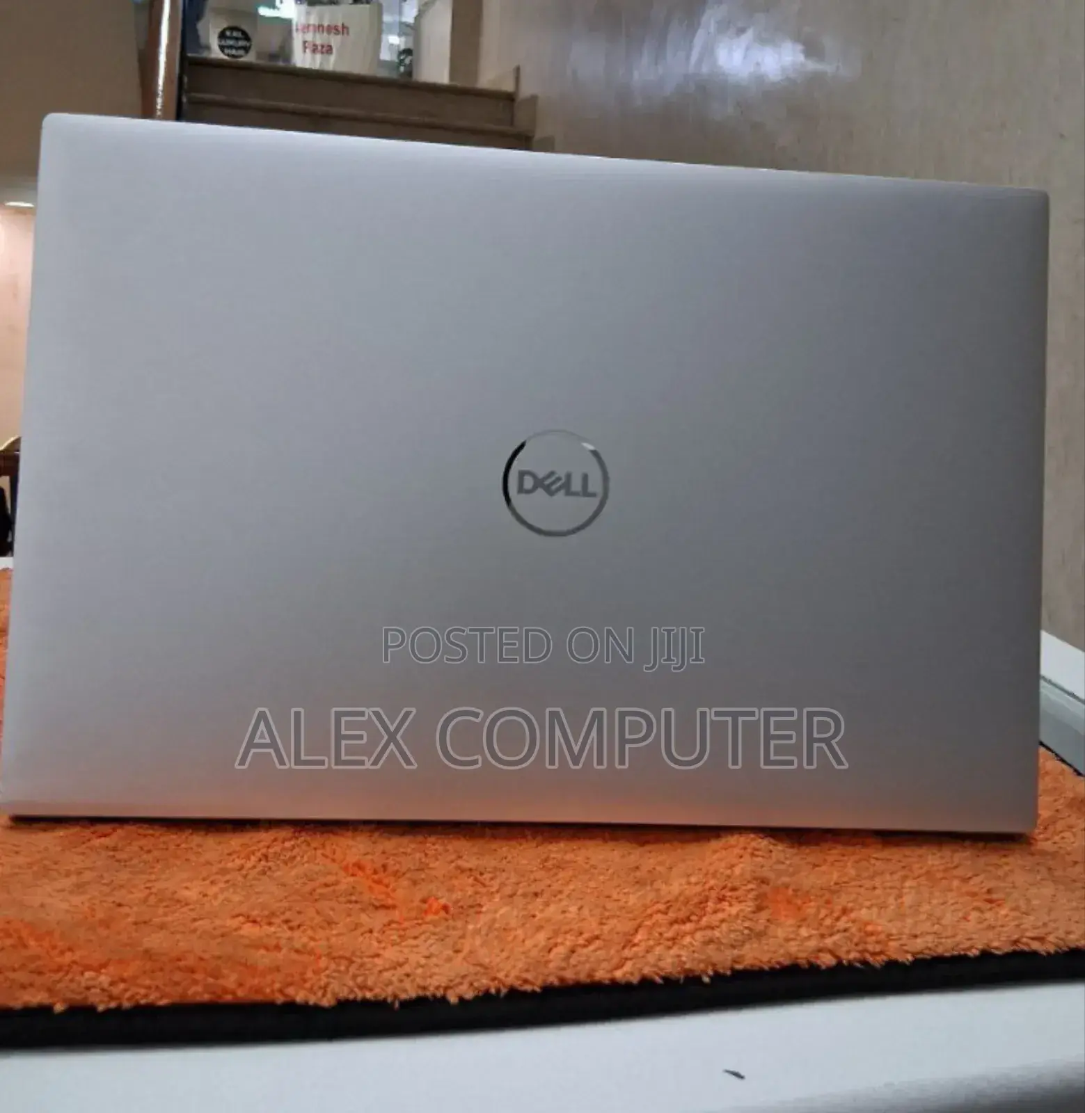 New Laptop Dell XPS 15 16GB Intel Core I7 SSD 512GB