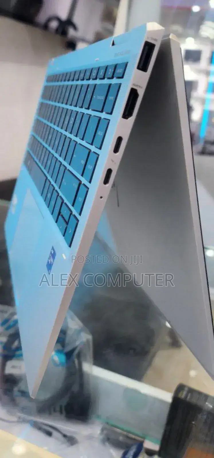 New Laptop HP EliteBook X360 1040 G7 16GB Intel Core I5 SSD 512GB