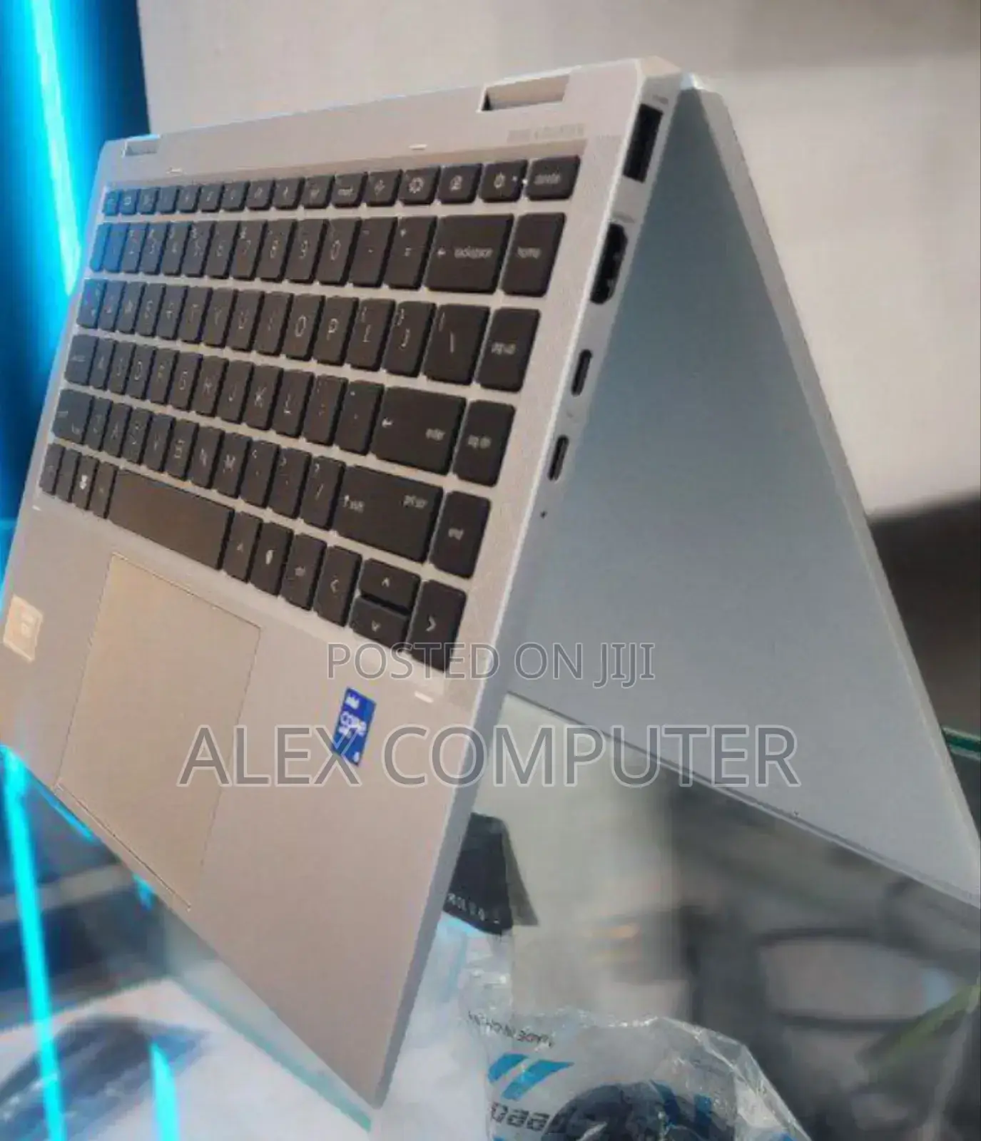 New Laptop HP EliteBook X360 1040 G7 16GB Intel Core I5 SSD 512GB