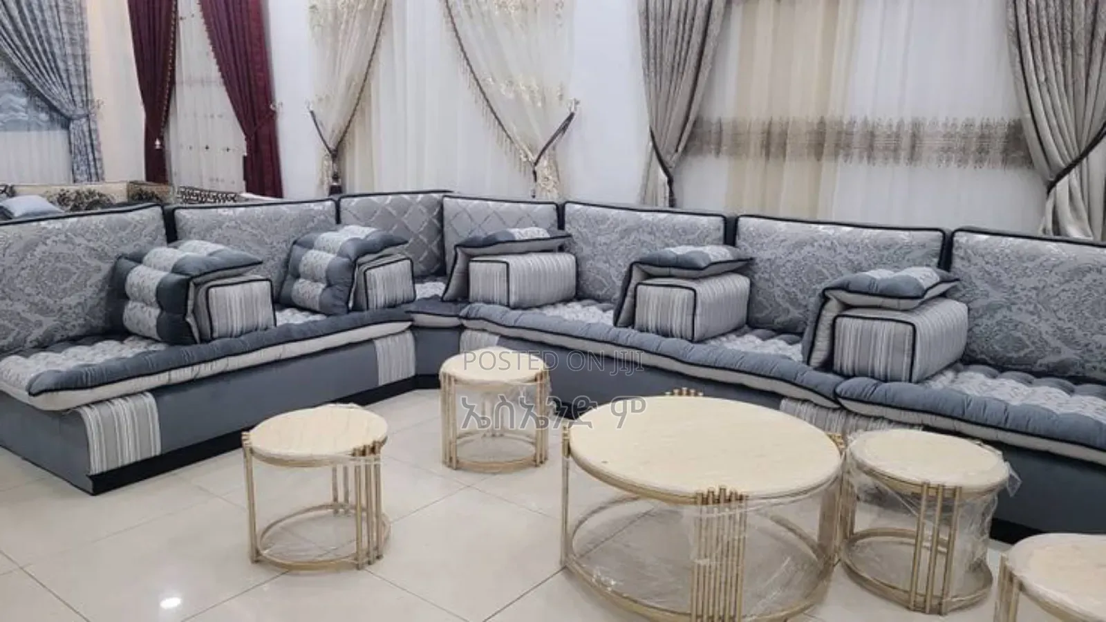 Usufo Arabian Mejles Design