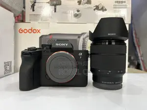 Sony Alpha 7 Iv , Iii With Sigma 24-70mm F2.8