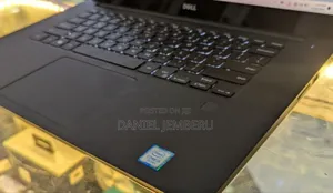 New Laptop Dell XPS 15 8GB Intel Core I5 SSD 256GB