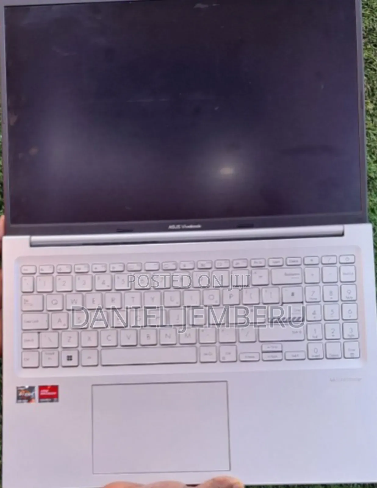 New Laptop Asus VivoBook 15 X505BA 8GB Intel Core I7 SSD 256GB