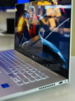 New Laptop HP Envy X360 16GB Intel Core I7 SSD 512GB