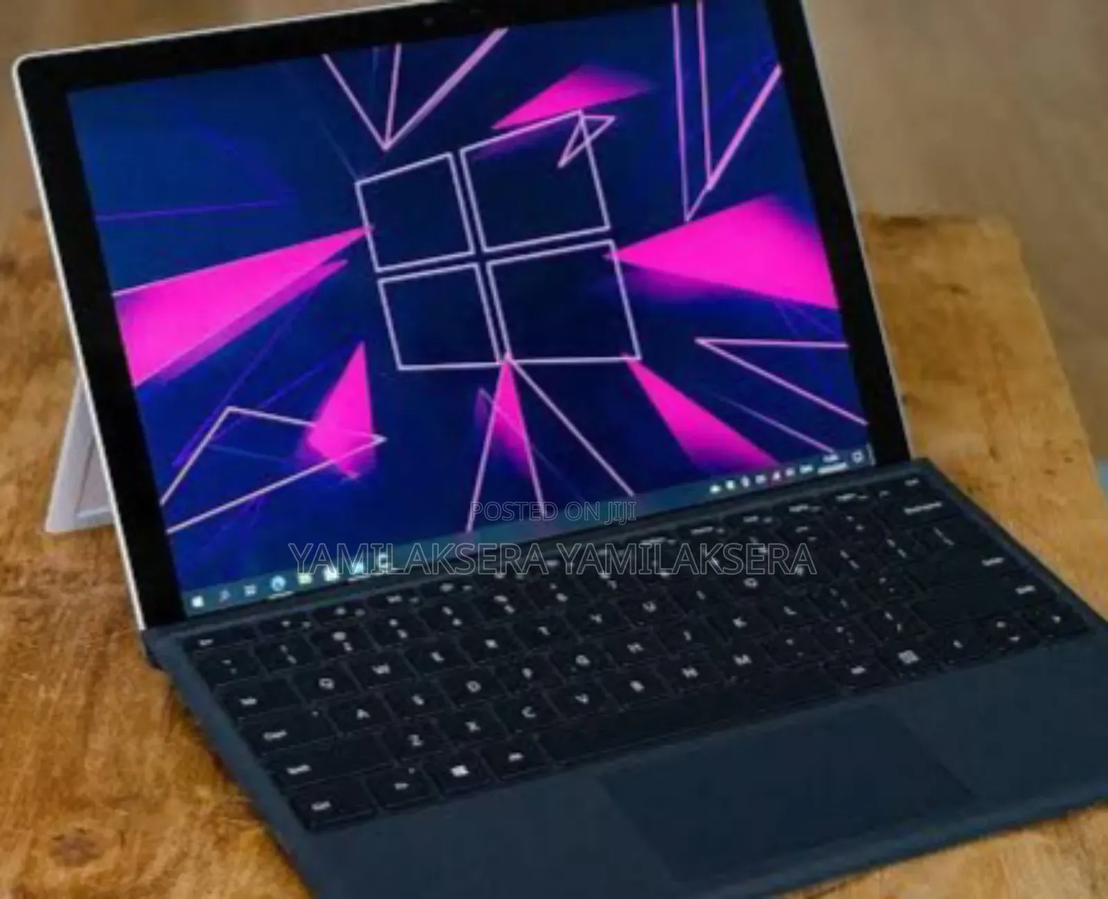 New Laptop Microsoft Surface Pro 7 16GB Intel Core I7 SSD 512GB