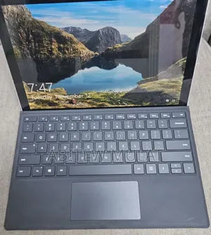 New Laptop Microsoft Surface Pro 7 16GB Intel Core I7 SSD 256GB