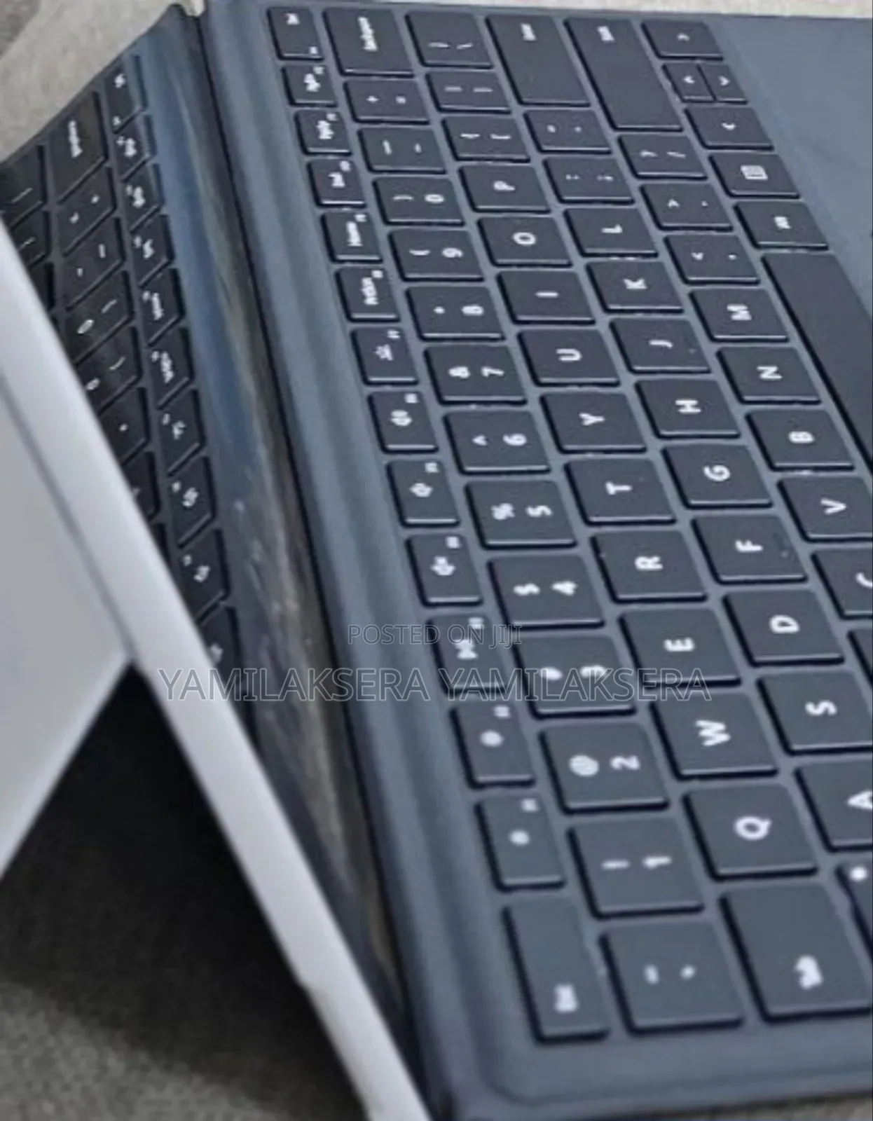 New Laptop Microsoft Surface Pro 7 16GB Intel Core I7 SSD 256GB