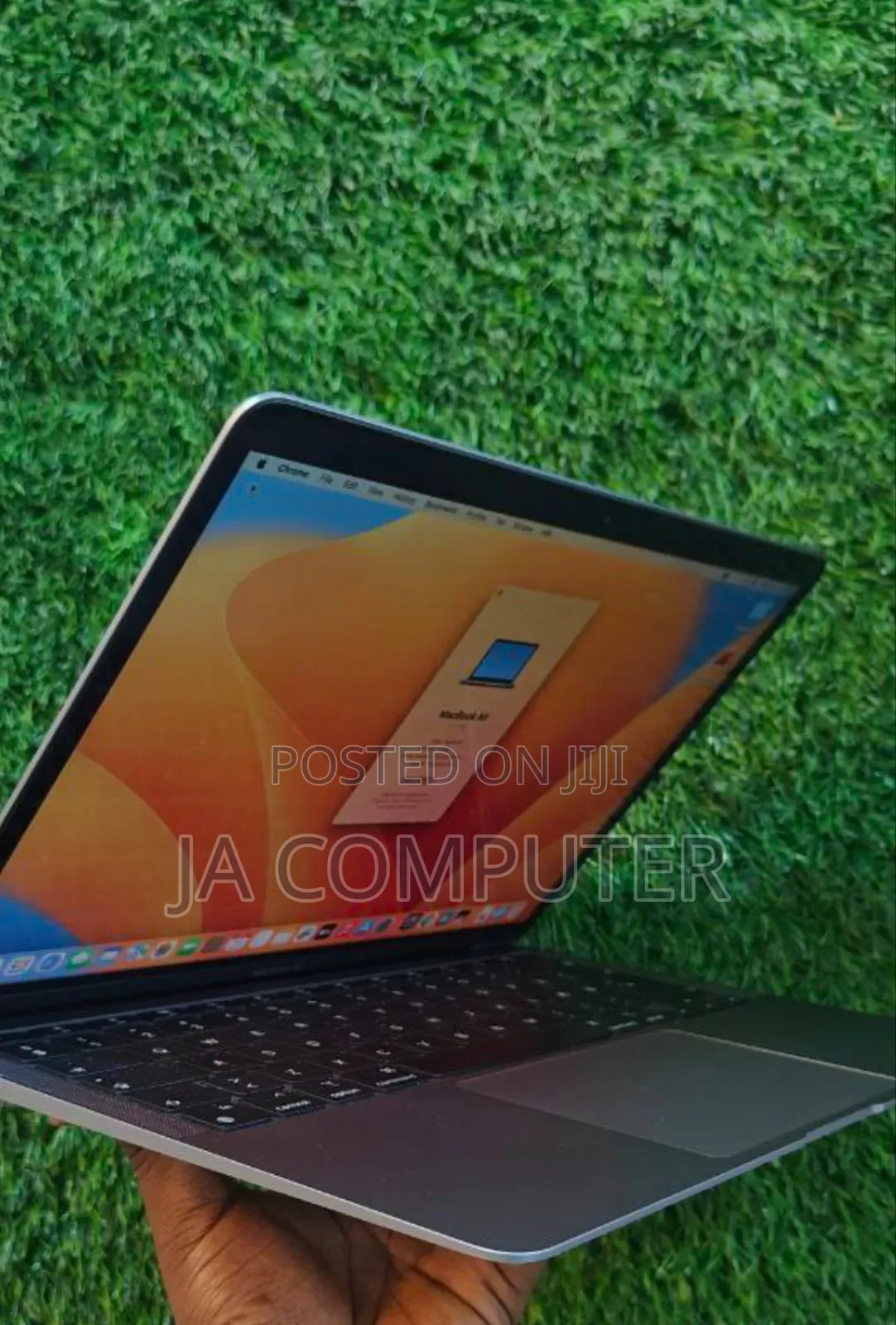 New Laptop Apple MacBook Air 2020 M1 8GB Apple M1 SSD 256GB