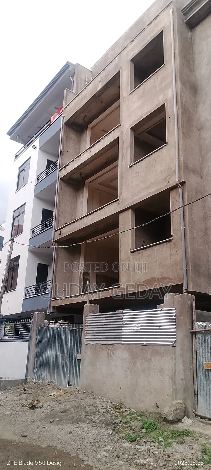 10bdrm Block Of Flats In Akaky Kaliti For Sale