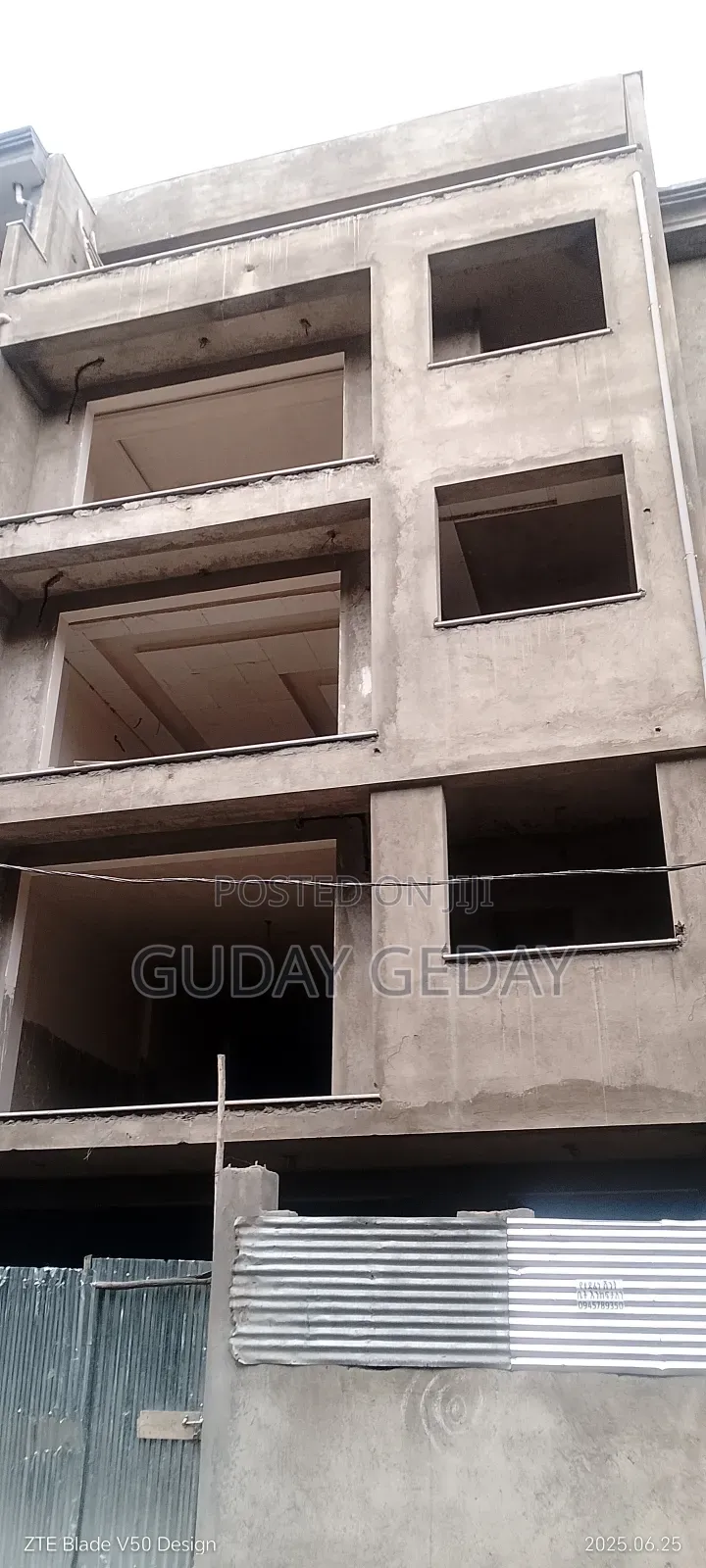10bdrm Block Of Flats In Akaky Kaliti For Sale