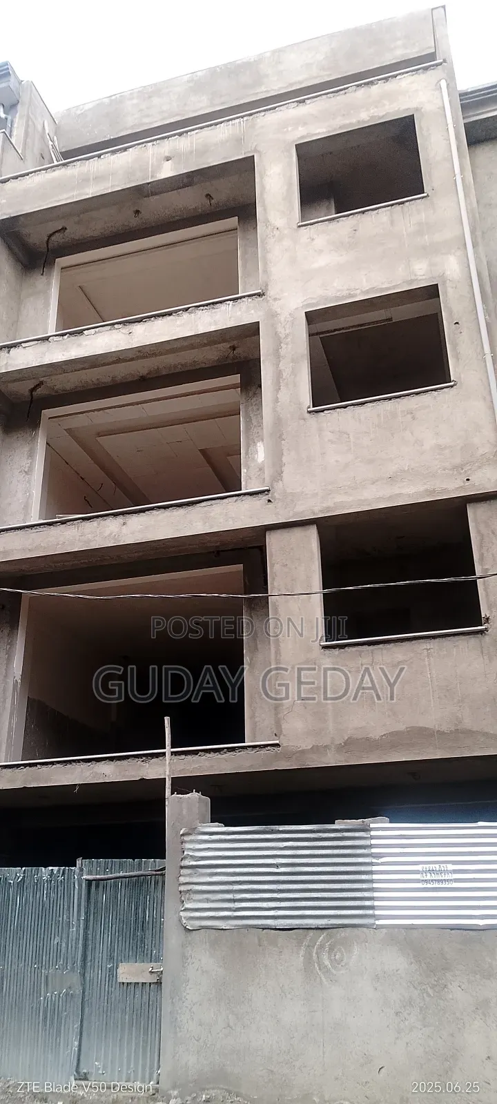 10bdrm Block Of Flats In Akaky Kaliti For Sale