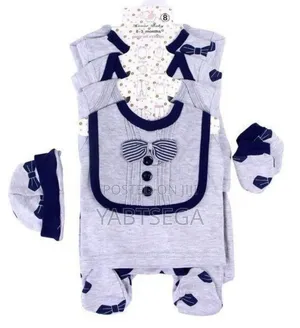 የአራስ ህፃናት 8 ፒስ/ 8 Pieces ልብስ