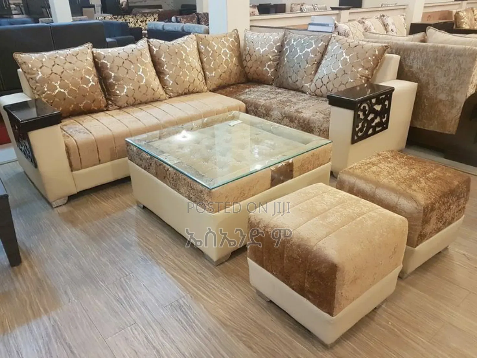 Living Room Sofa Design With Table