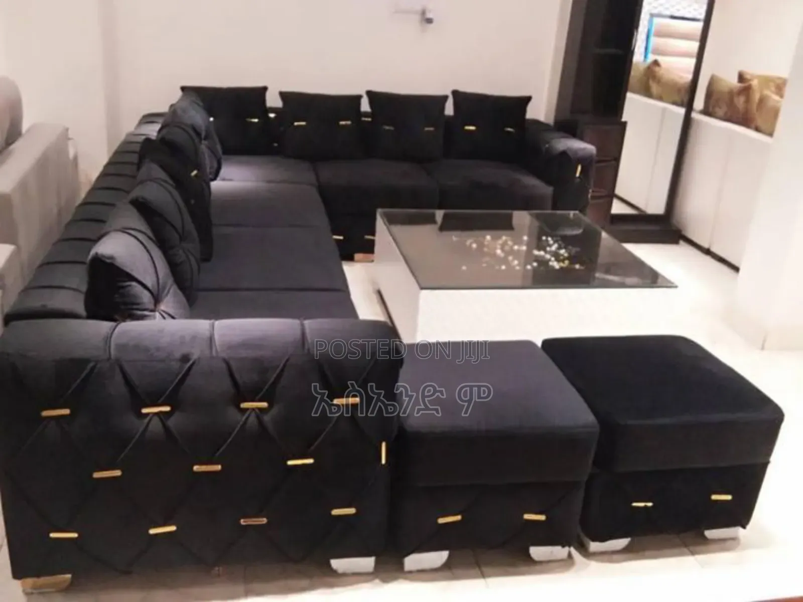 Esmail Sofa Design