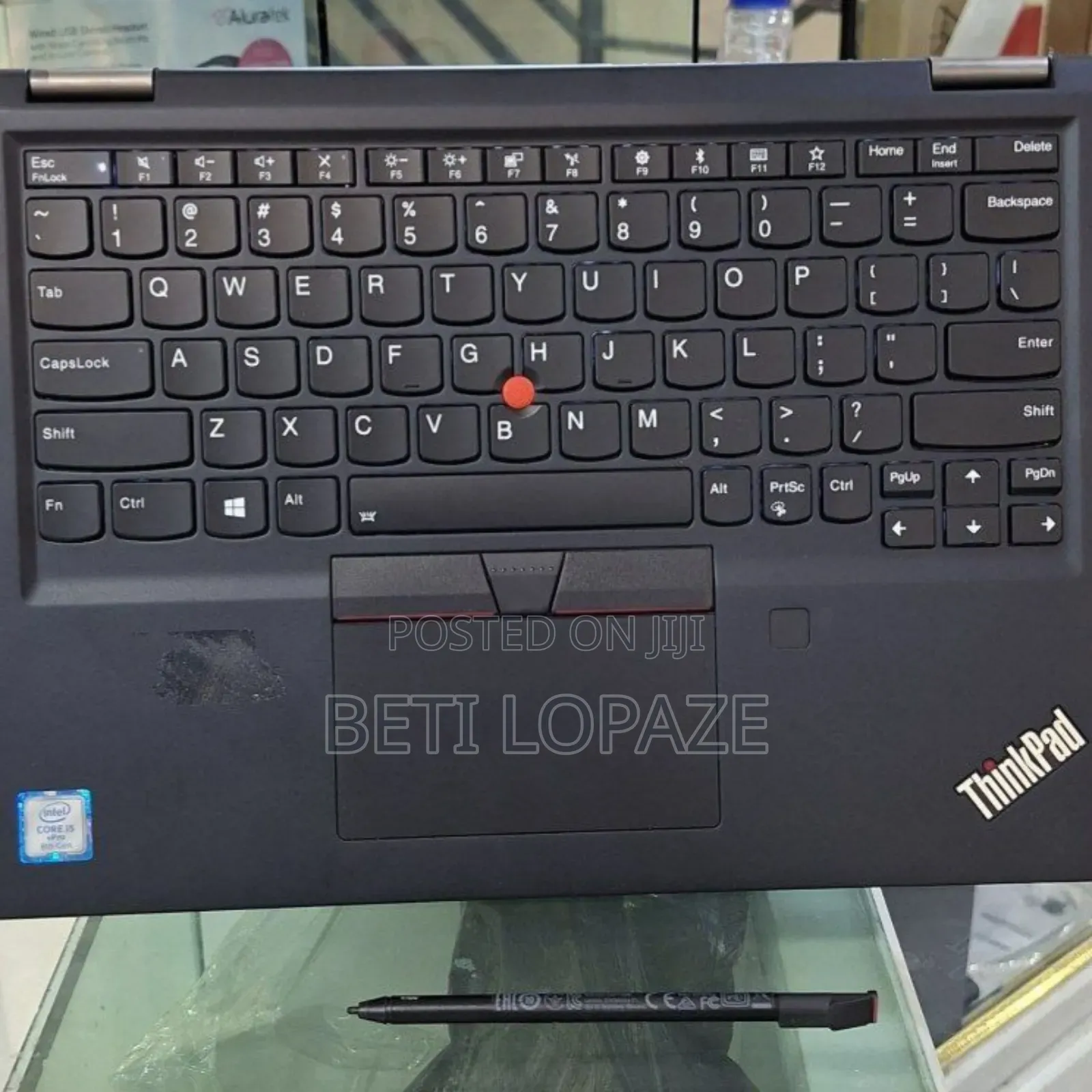 New Laptop Lenovo Yoga 710 16GB Intel Core i5 SSD 512GB