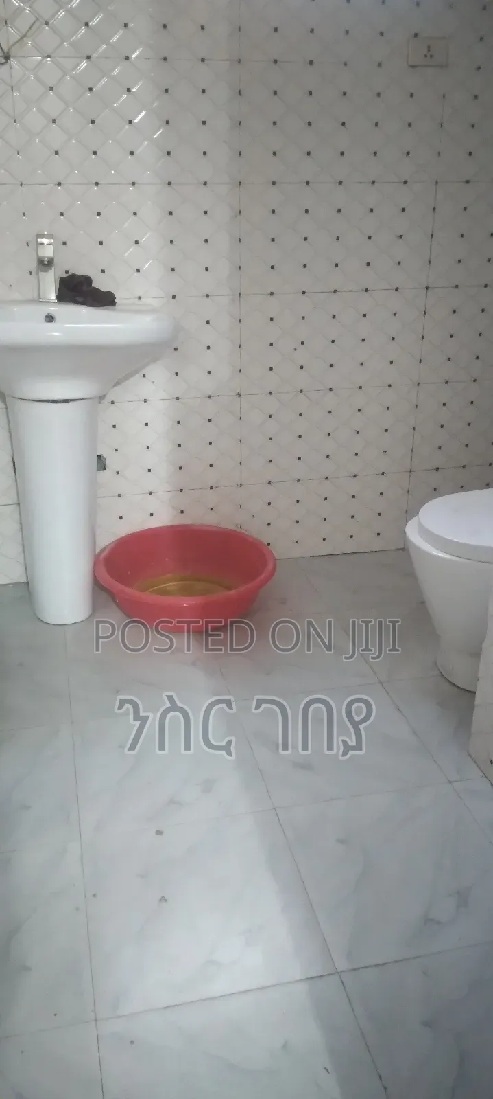 Furnished 2bdrm Condo in Ayat Ayer Menged, Yeka for rent