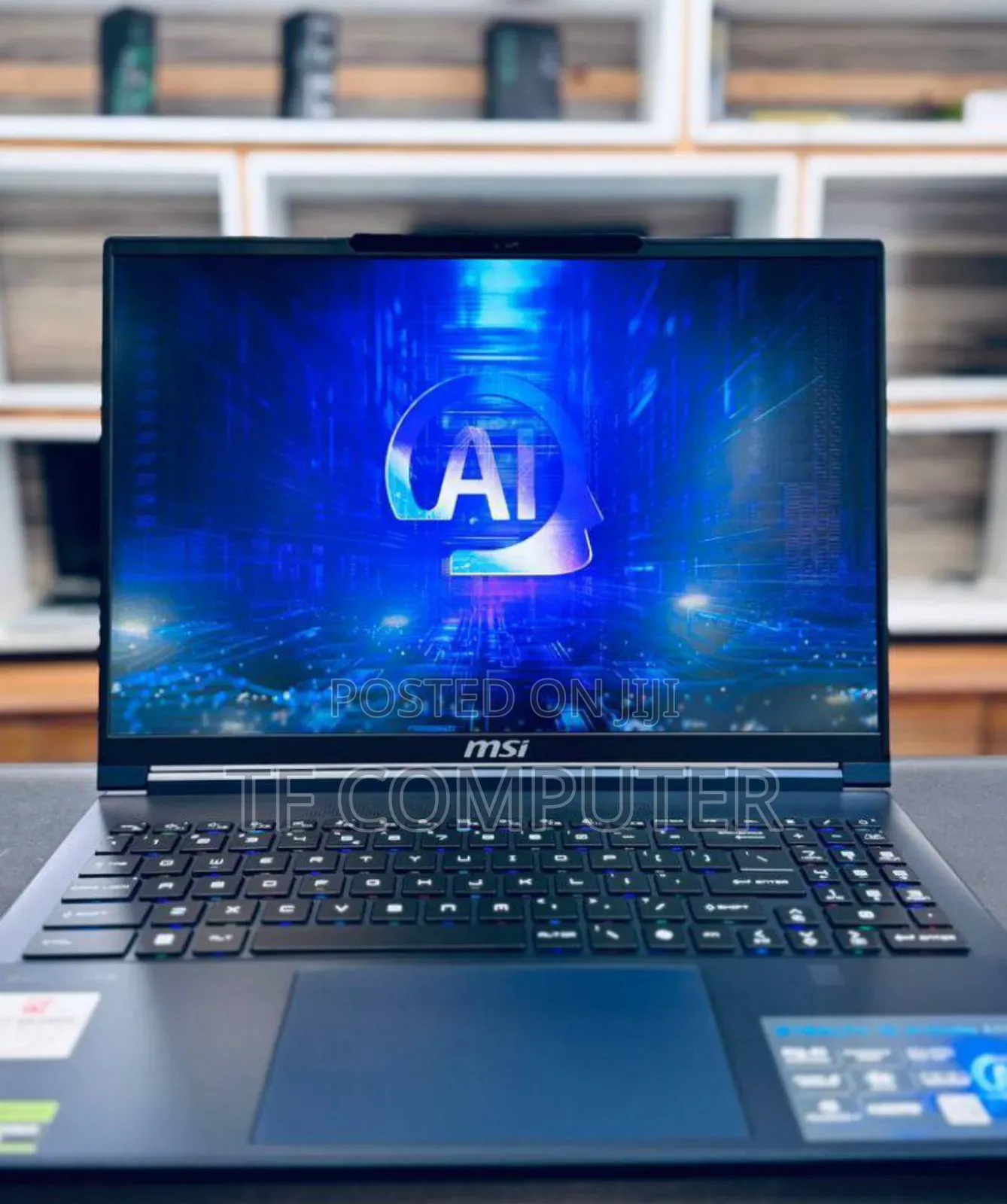 New Laptop MSI Stealth 16 AI Studio 32GB Intel Core Ultra 9 SSD 1.5T