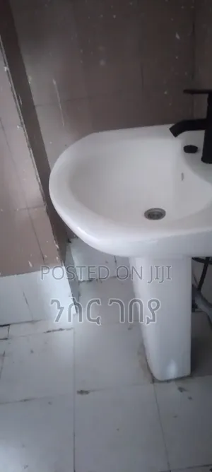 Furnished 1bdrm Condo in Ayat Ayer Menged, Yeka for rent