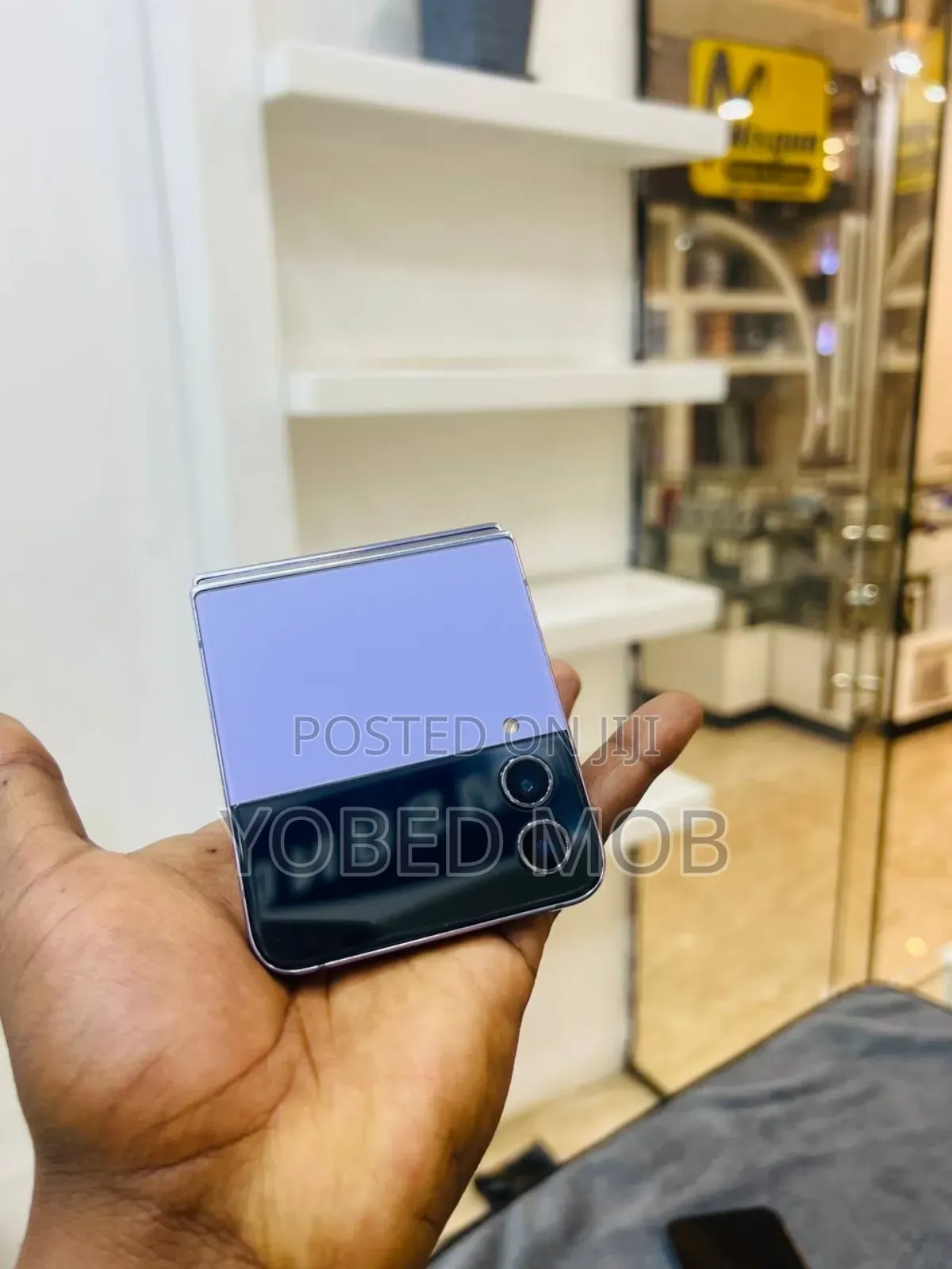 New Samsung Galaxy Z Flip 5 256 GB