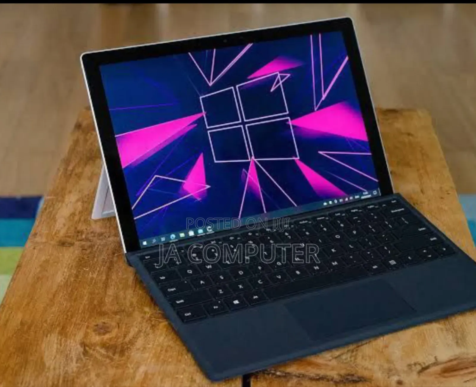 New Laptop Microsoft Surface Pro 7 16GB Intel Core I7 SSD 512GB