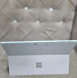 New Laptop Microsoft Surface Pro 7 16GB Intel Core I7 SSD 256GB