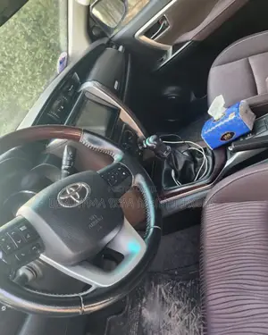 Toyota Fortuner 2018 Ivory