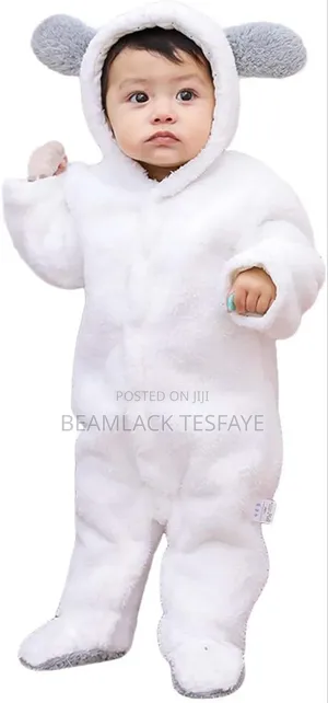 Photo - Newborn Baby Winter Clothes Bear