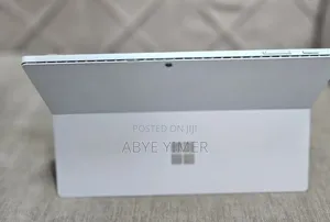 New Laptop Microsoft Surface Pro 7 16GB Intel Core I7 SSD 256GB