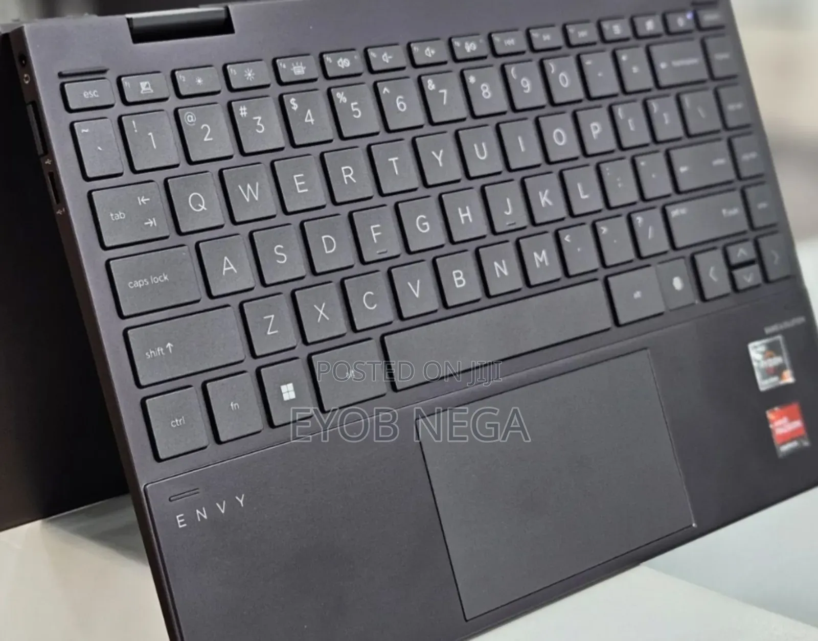 New Laptop HP Envy X360 8GB AMD Ryzen 5 SSD 512GB