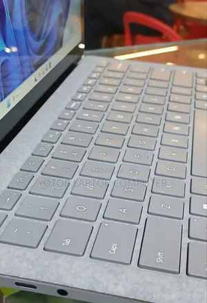 New Laptop Microsoft Surface Pro 4 16GB Intel Core I5 SSD 512GB