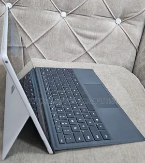 New Laptop Microsoft Surface Pro 7 16GB Intel Core I7 SSD 256GB
