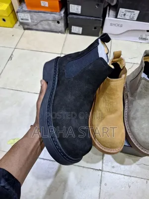  Velvet Casual Boots Sneakers 
 Stock Product