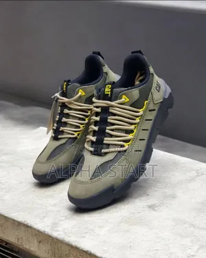  Cat Water Proof Original Sneakers 
 Made in Vietnam