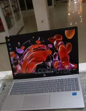 New Laptop HP Stream Notebook 8GB Intel Core i5 SSD 512GB