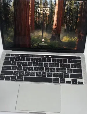 Photo - New Laptop Apple MacBook 8GB Apple M2 SSD 512GB