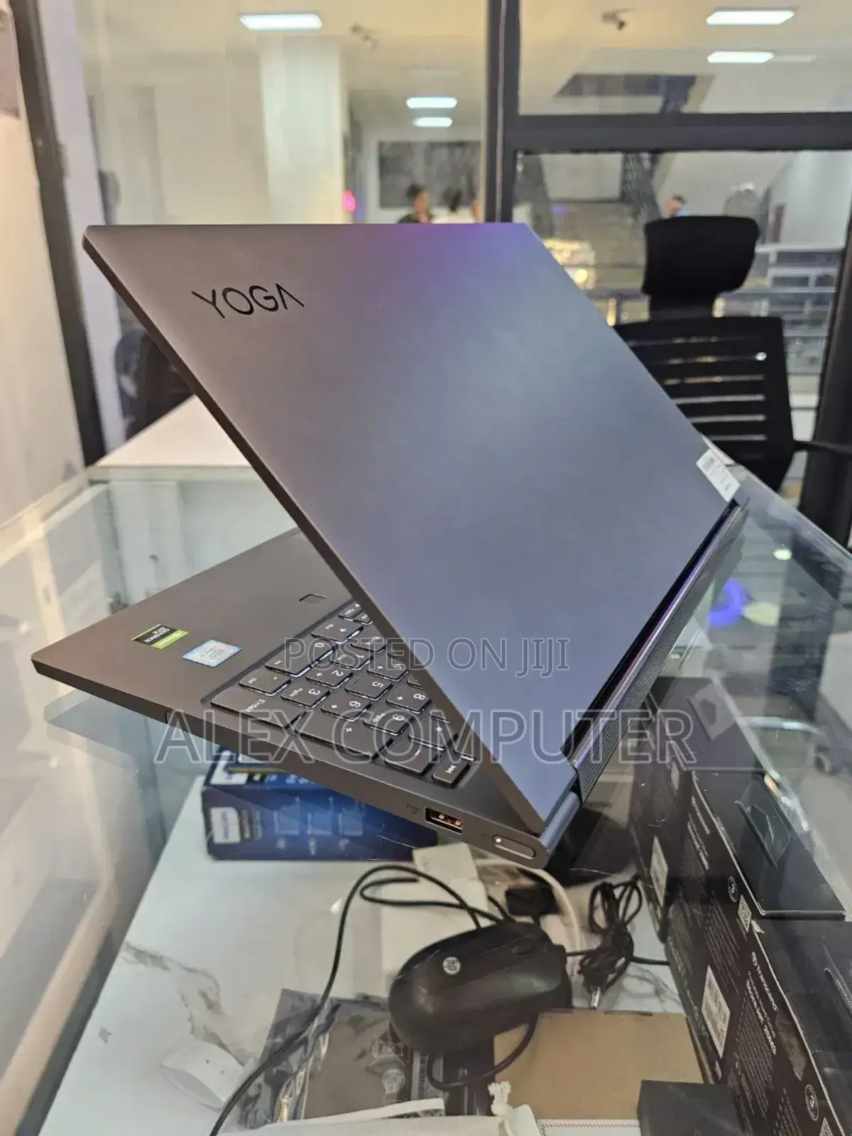 New Laptop Lenovo Yoga C930 16GB Intel Core I7 SSD 512GB