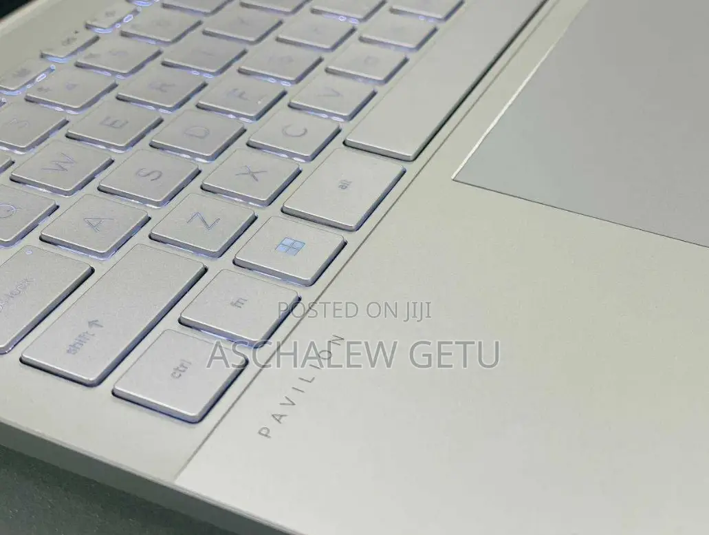 New Laptop HP Pavilion 15 16GB Intel Core I7 SSD 512GB