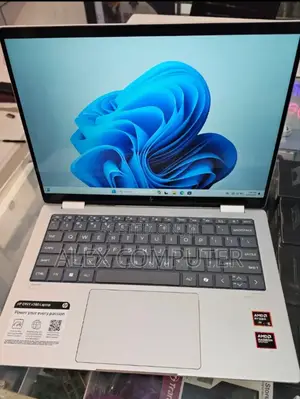 New Laptop HP Envy X360 16GB AMD Ryzen 5 SSD 512GB