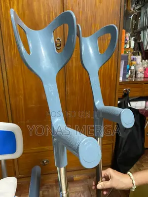 Elbow Crutches虎ظ Standard Kickstand With Forearm Support/ክራች