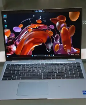 New Laptop Dell Latitude 5540 16GB Intel Core I7 SSD 512GB