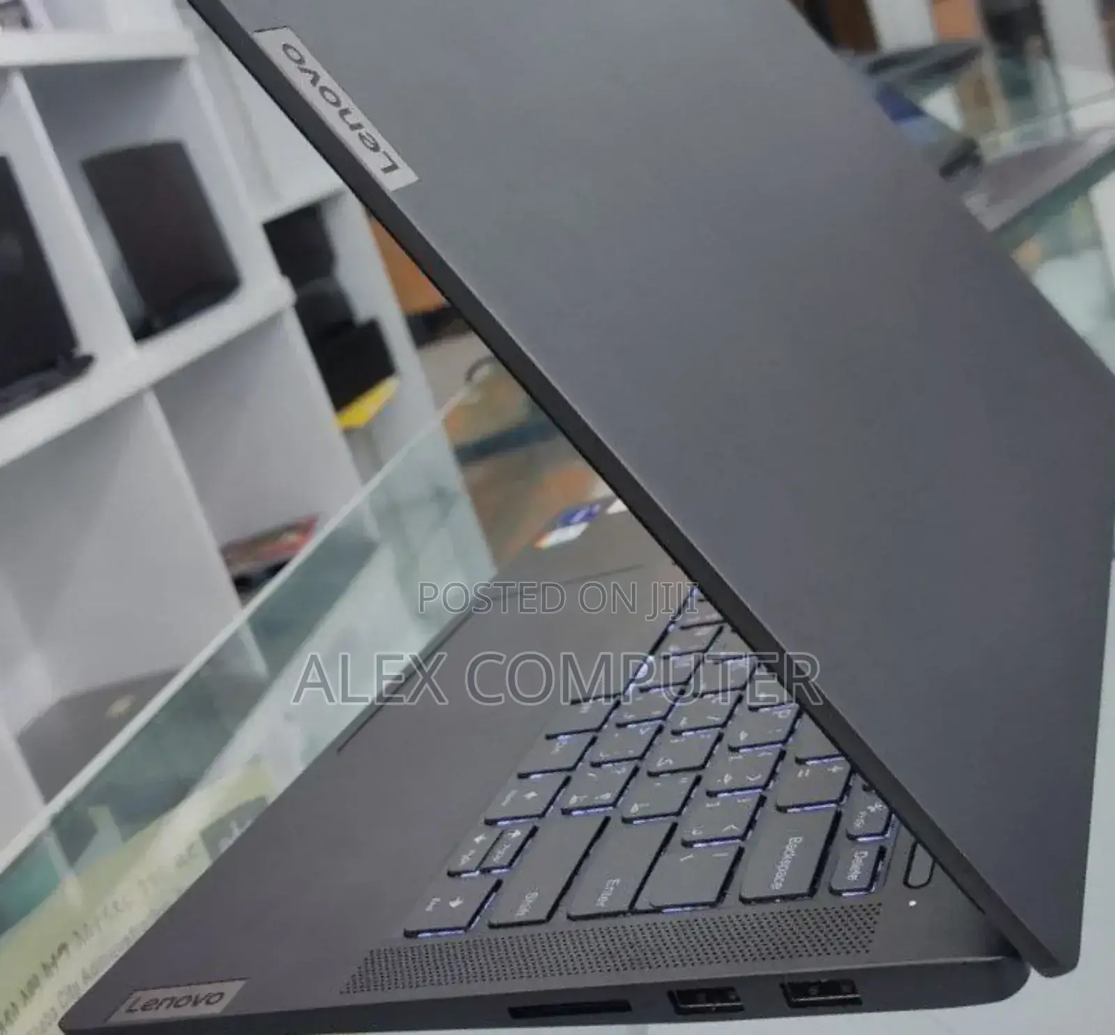 New Laptop Lenovo Ideapad 3 16GB Intel Core I7 SSD 512GB