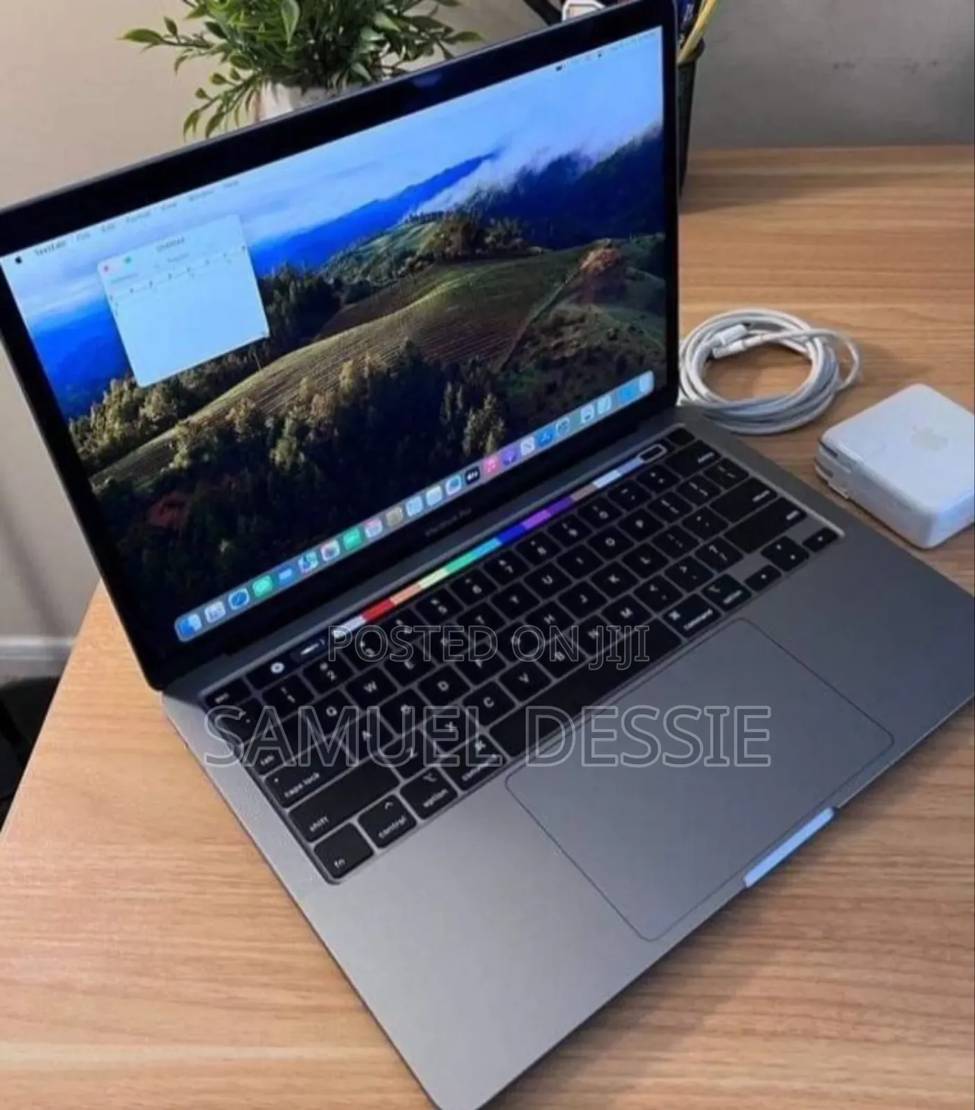 New Laptop Apple MacBook Pro 2019 6GB Intel Core I9 SSD 512GB