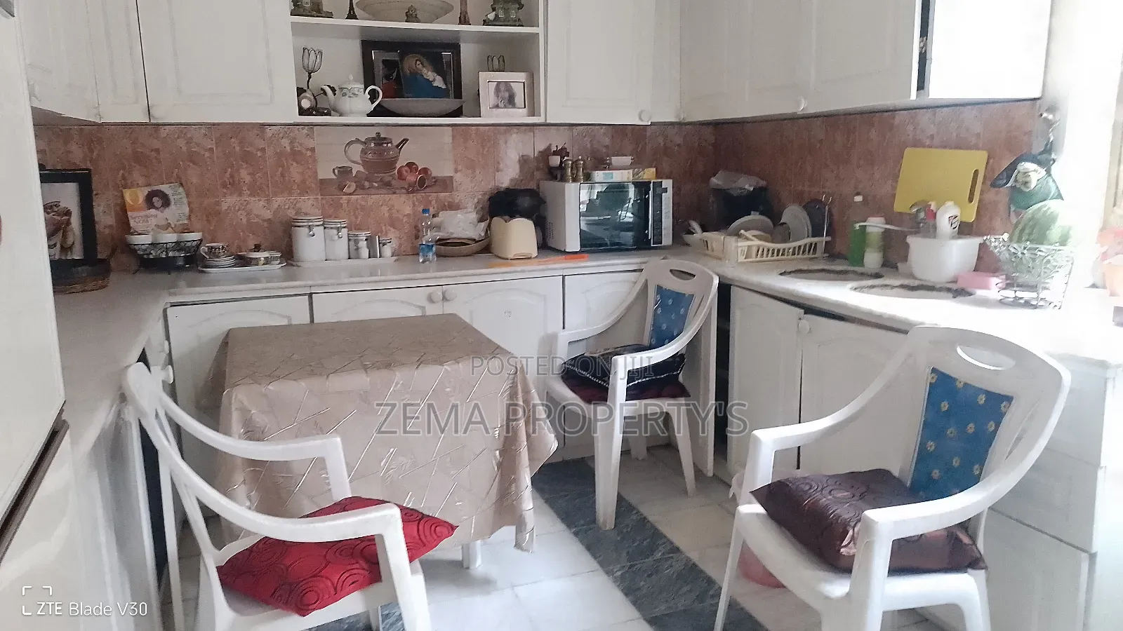 Furnished 4bdrm House in Zema, Bole for rent