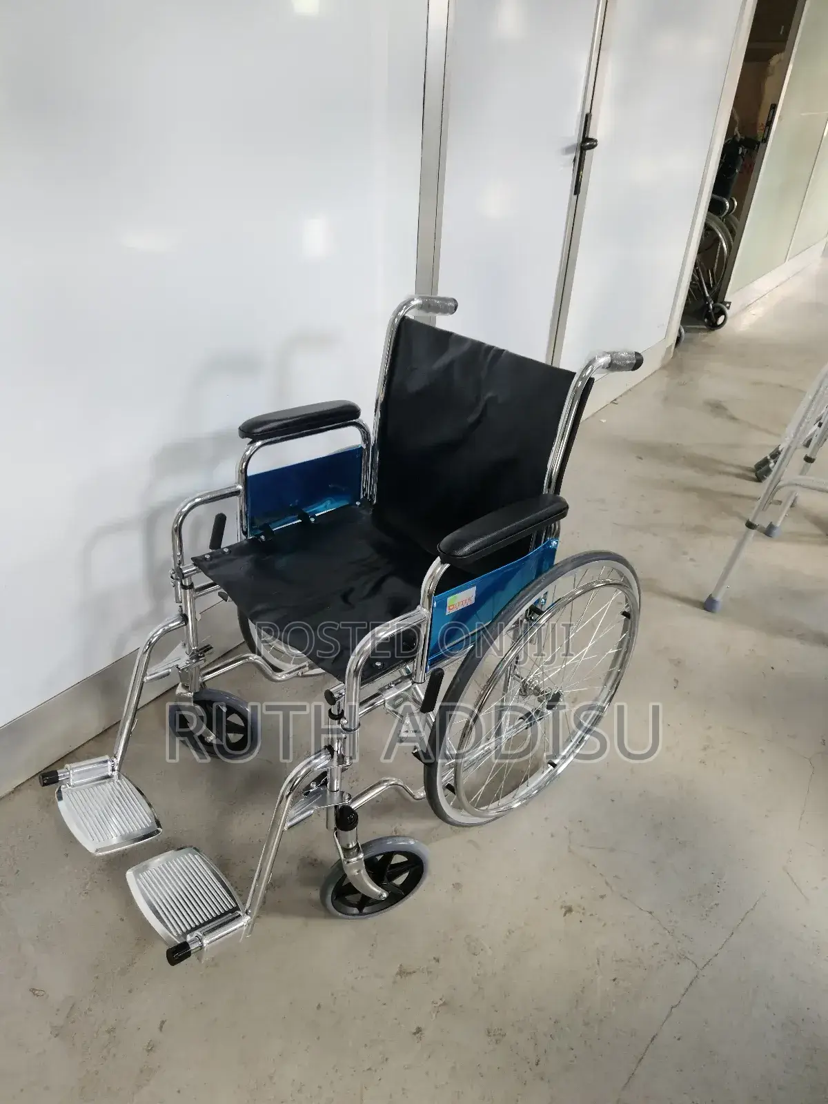 Wheelchair吧台wheelchair沒用wheelchair內部wheelchair鎮定wheelchair